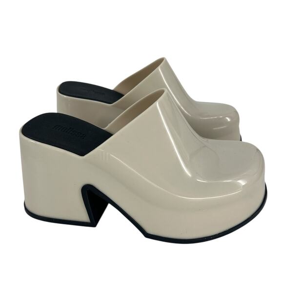 Melissa Mia White Platform Clog - Picture 7 of 15